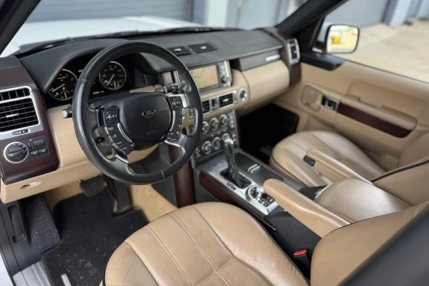 2012 Land Rover Range Rover L322 - Image 5 of 7