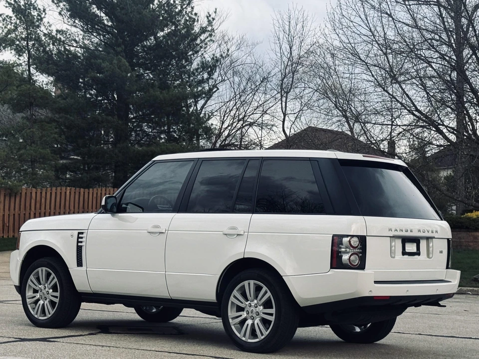 2012 Land Rover Range Rover L322 - Image 18 of 31