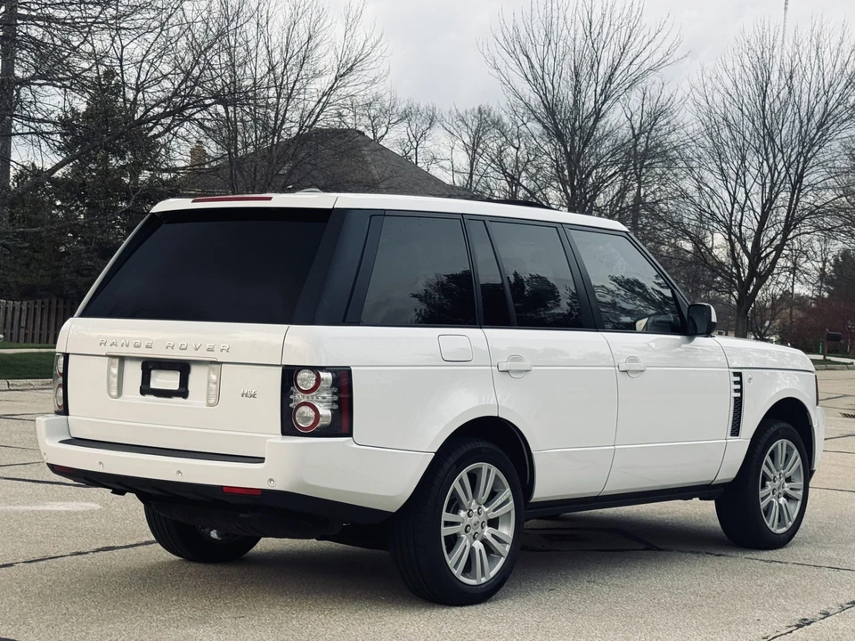 2012 Land Rover Range Rover L322 - Image 12 of 31