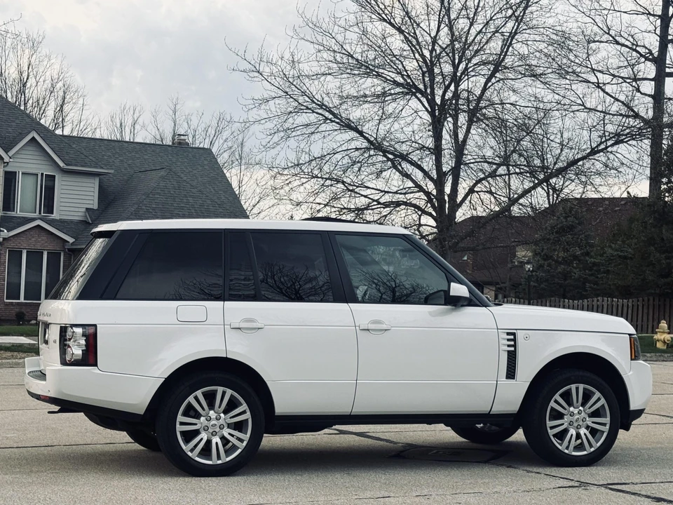 2012 Land Rover Range Rover L322 - Image 10 of 31