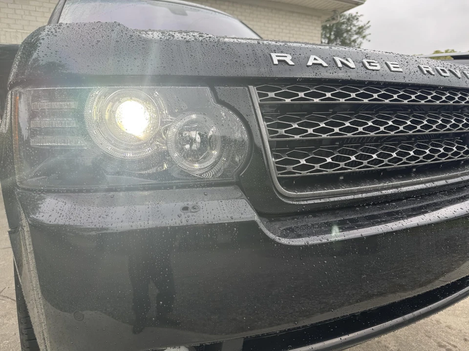 2012 Land Rover Range Rover L322 - Image 23 of 31