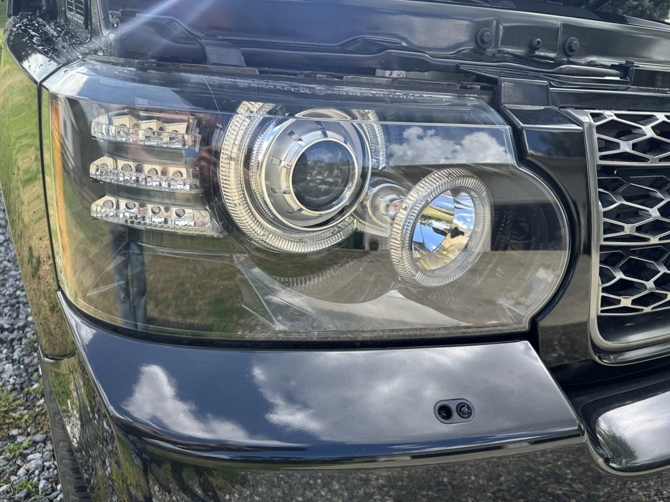 2012 Land Rover Range Rover L322 - Image 19 of 31