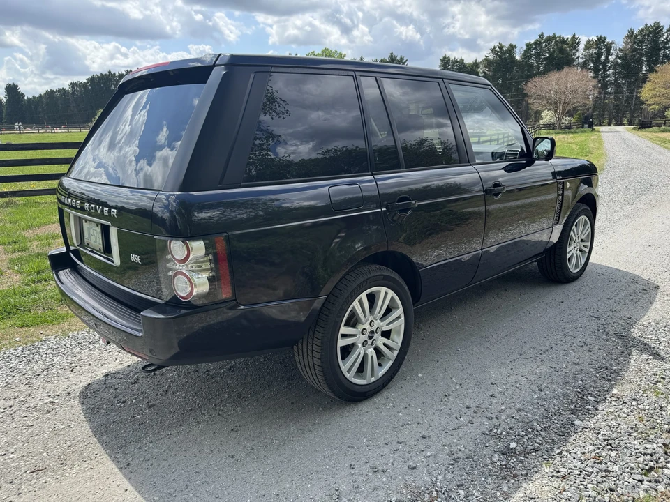 2012 Land Rover Range Rover L322 - Image 6 of 31
