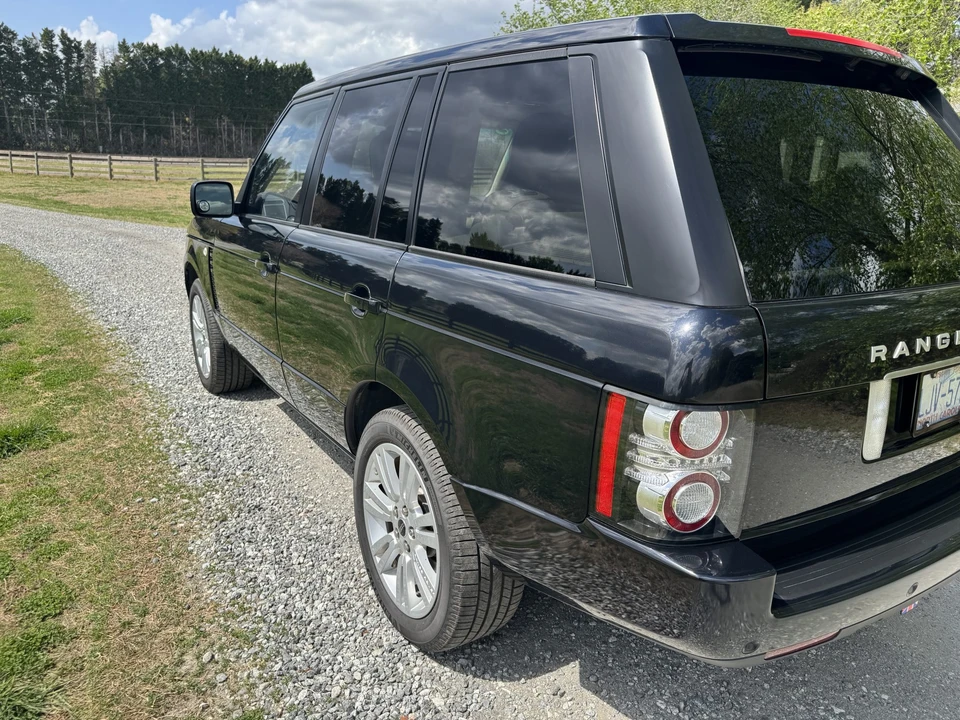 2012 Land Rover Range Rover L322 - Image 25 of 31