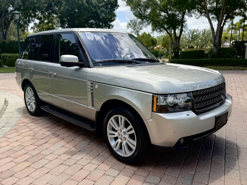 2012 Land Rover Range Rover L322 - Image 25 of 31