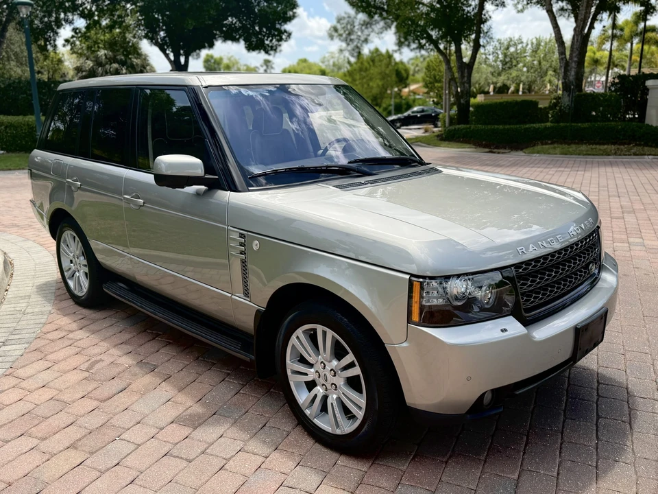 2012 Land Rover Range Rover L322 - Image 24 of 31