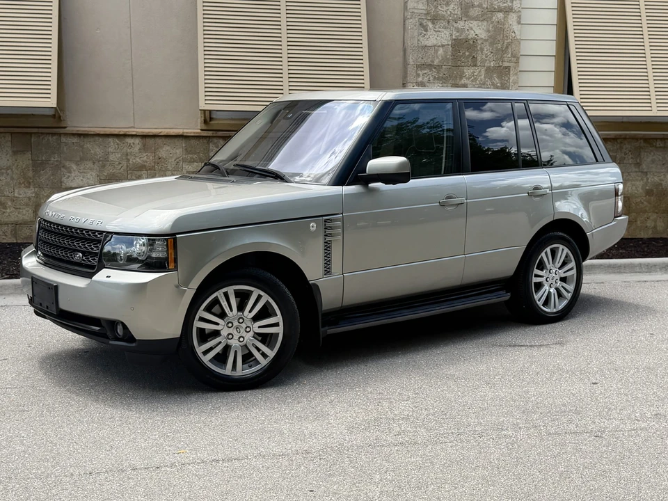 2012 Land Rover Range Rover L322 - Image 11 of 31