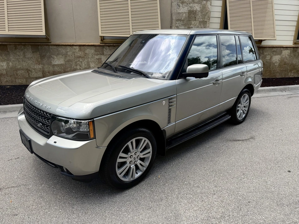 2012 Land Rover Range Rover L322 - Image 9 of 31