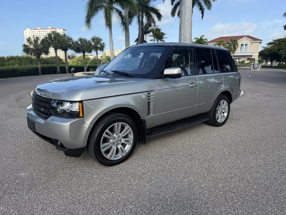 2012 Land Rover Range Rover L322 - Image 13 of 31