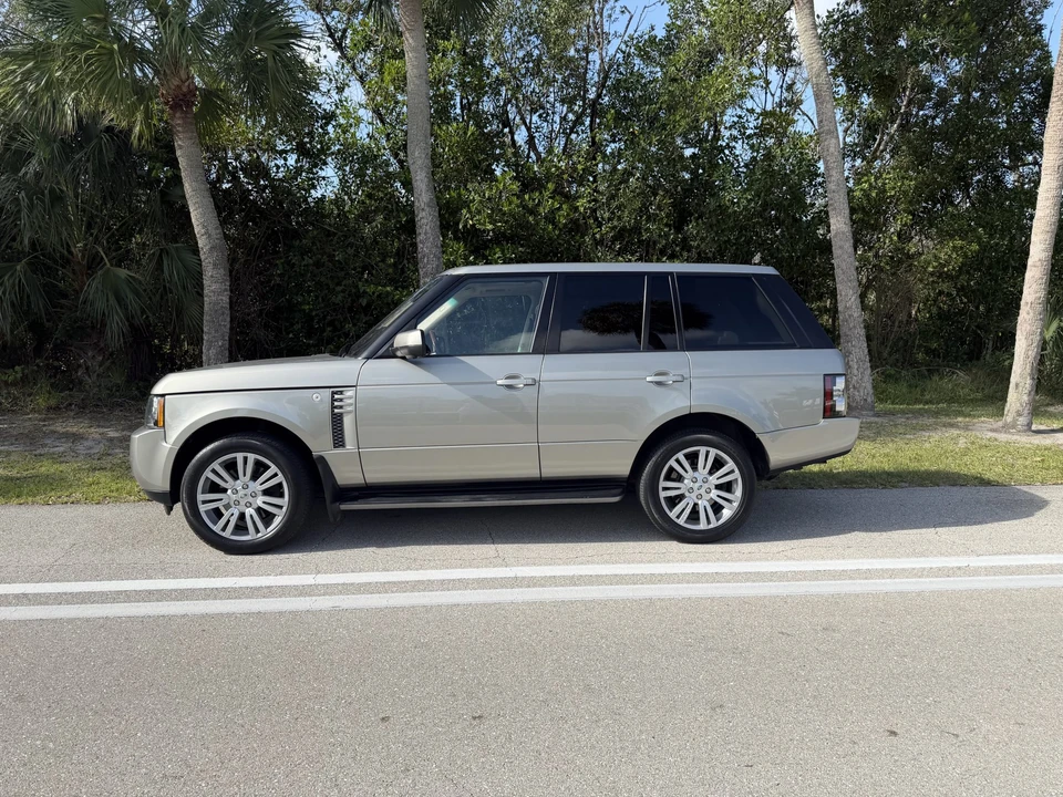 2012 Land Rover Range Rover L322 - Image 14 of 31
