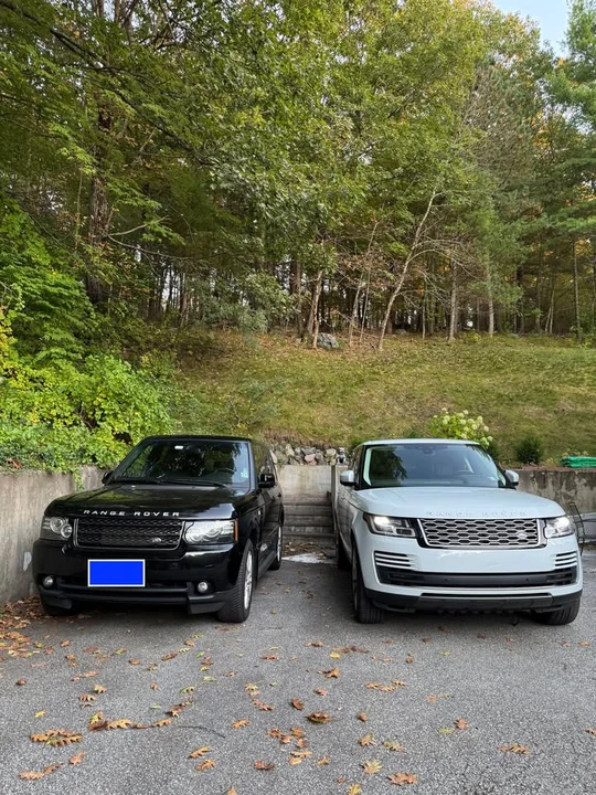 2012 Land Rover Range Rover L322 - Image 8 of 15