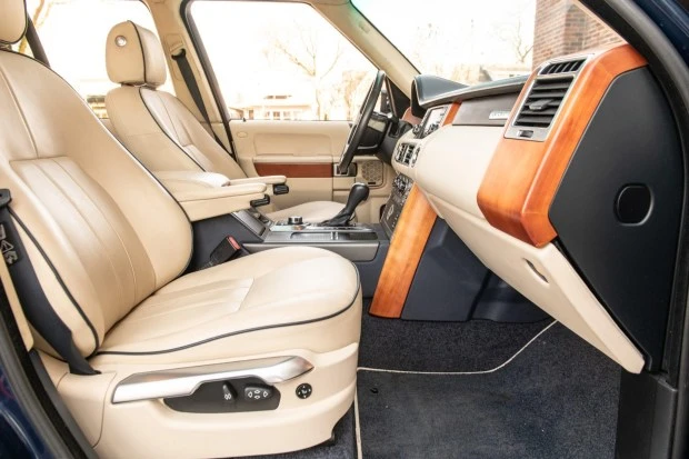 2012 Land Rover Range Rover L322 - Image 4 of 7