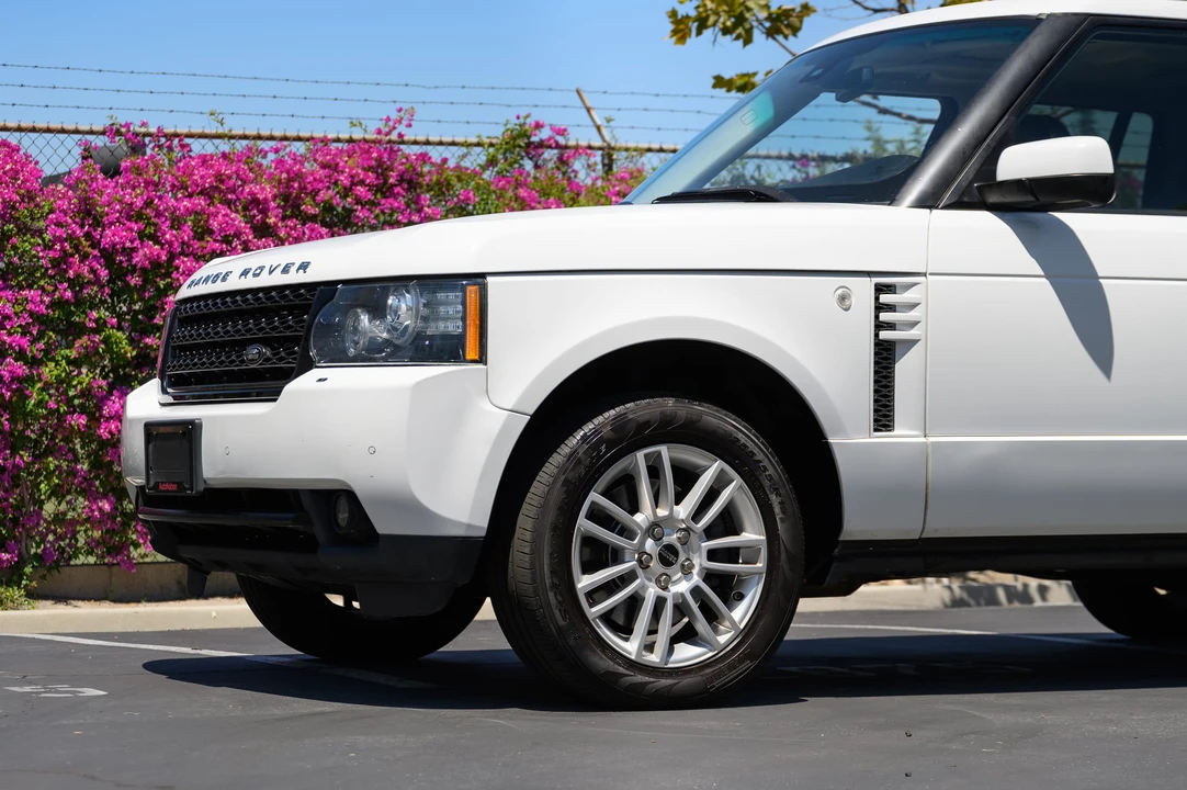 2012 Land Rover Range Rover L322 - Image 19 of 31