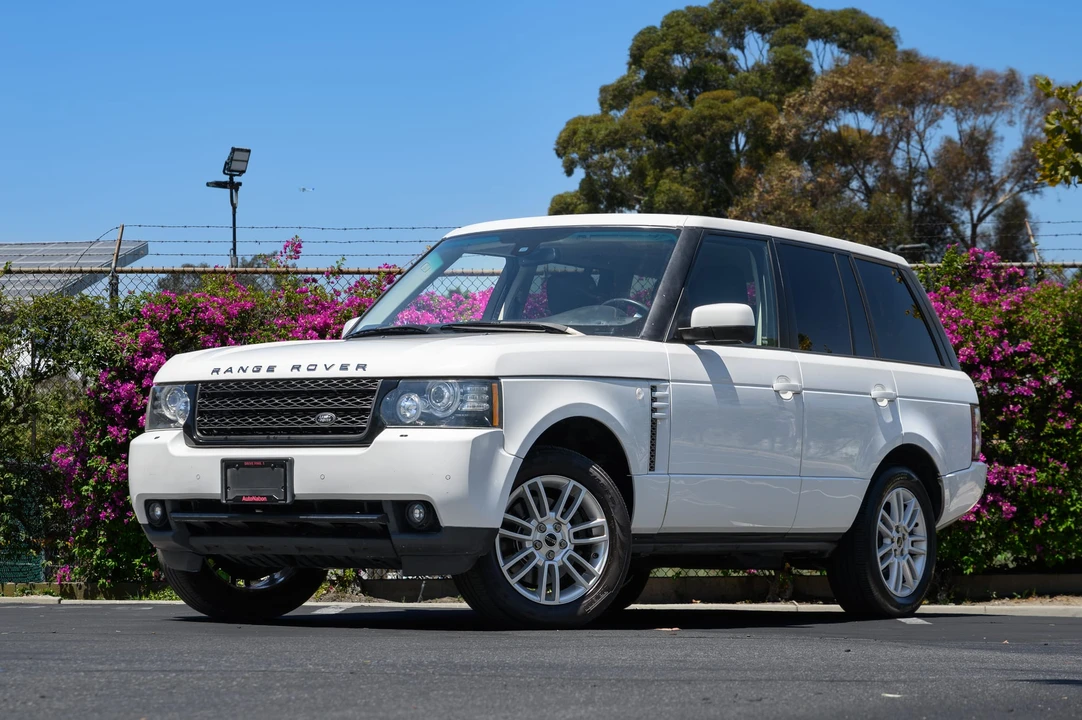 2012 Land Rover Range Rover L322 - Image 2 of 31
