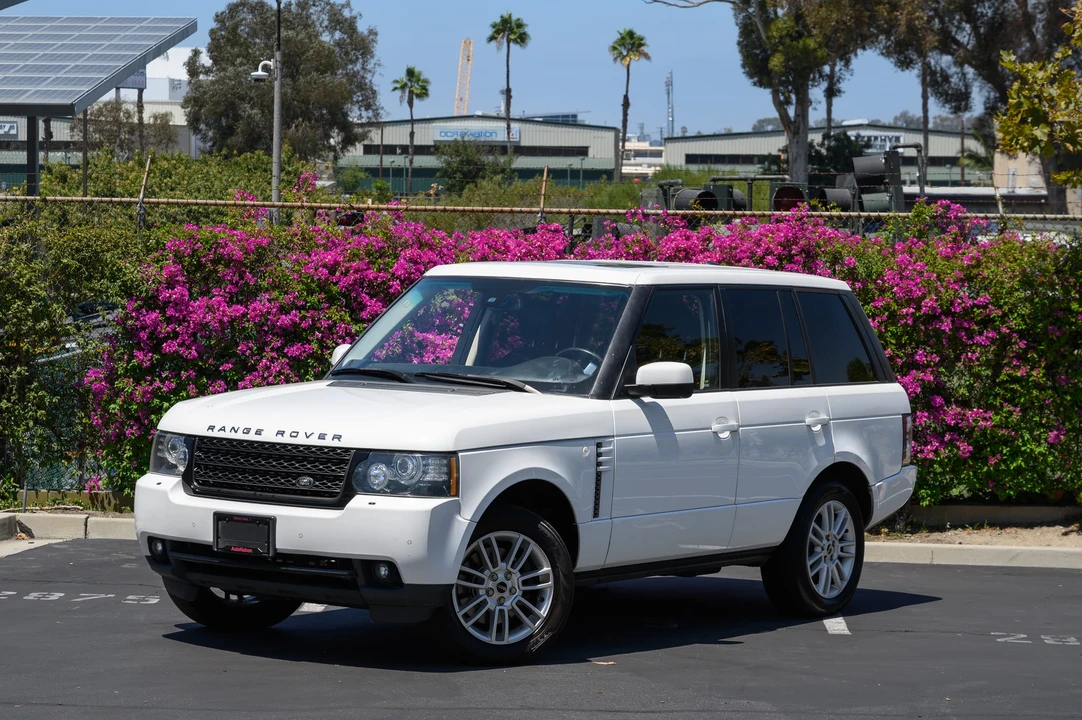 2012 Land Rover Range Rover L322 - Image 3 of 31
