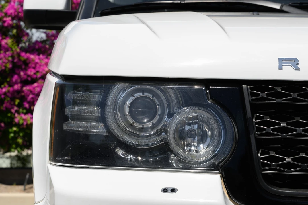 2012 Land Rover Range Rover L322 - Image 28 of 31