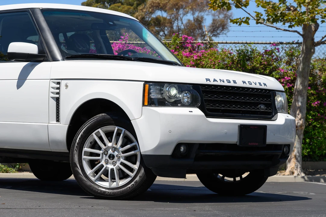 2012 Land Rover Range Rover L322 - Image 20 of 31