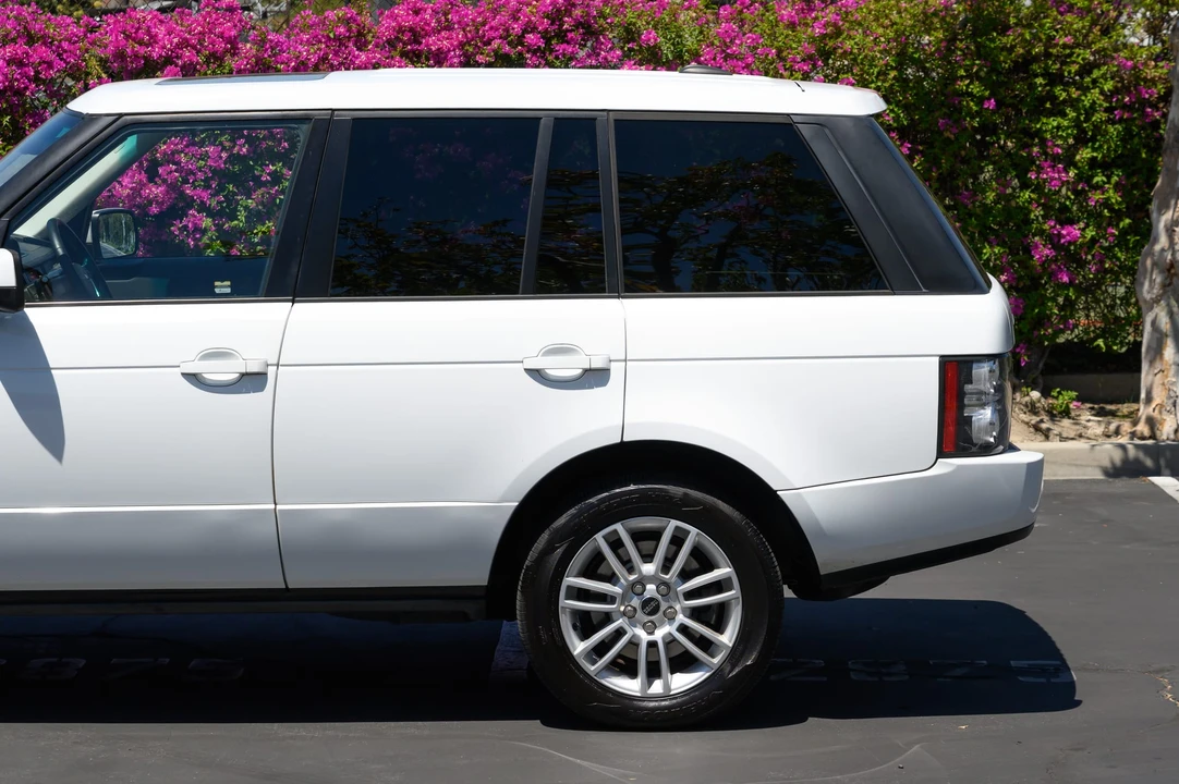 2012 Land Rover Range Rover L322 - Image 23 of 31