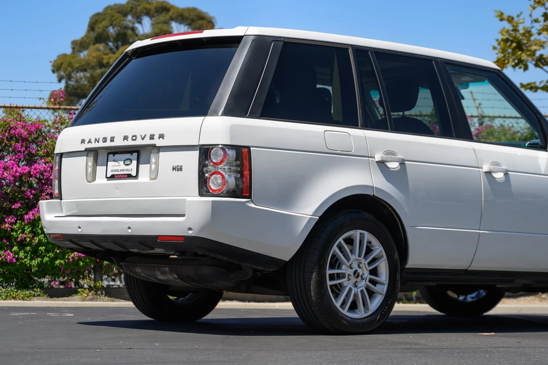 2012 Land Rover Range Rover L322 - Image 26 of 31