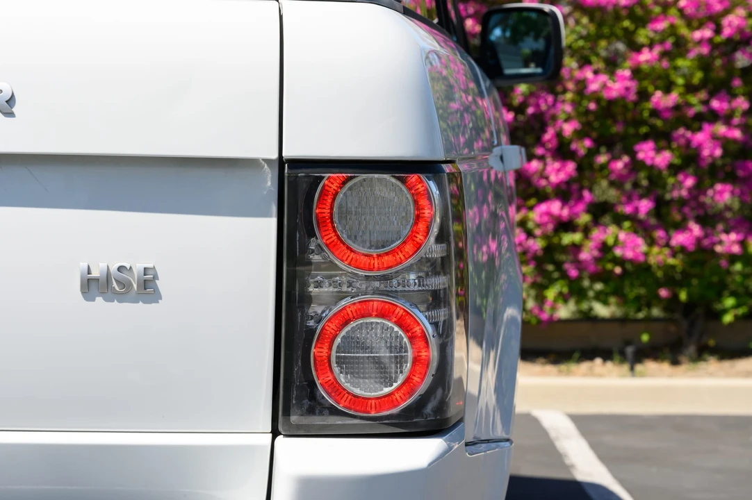 2012 Land Rover Range Rover L322 - Image 31 of 31