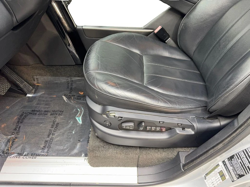 2012 Land Rover Range Rover L322 - Image 23 of 31