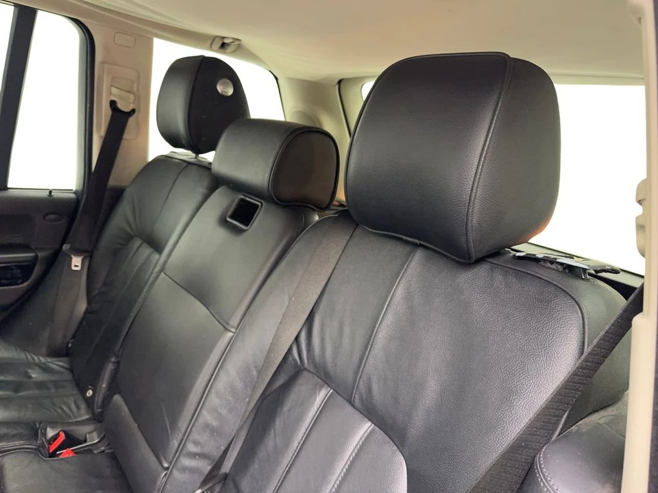 2012 Land Rover Range Rover L322 - Image 30 of 31