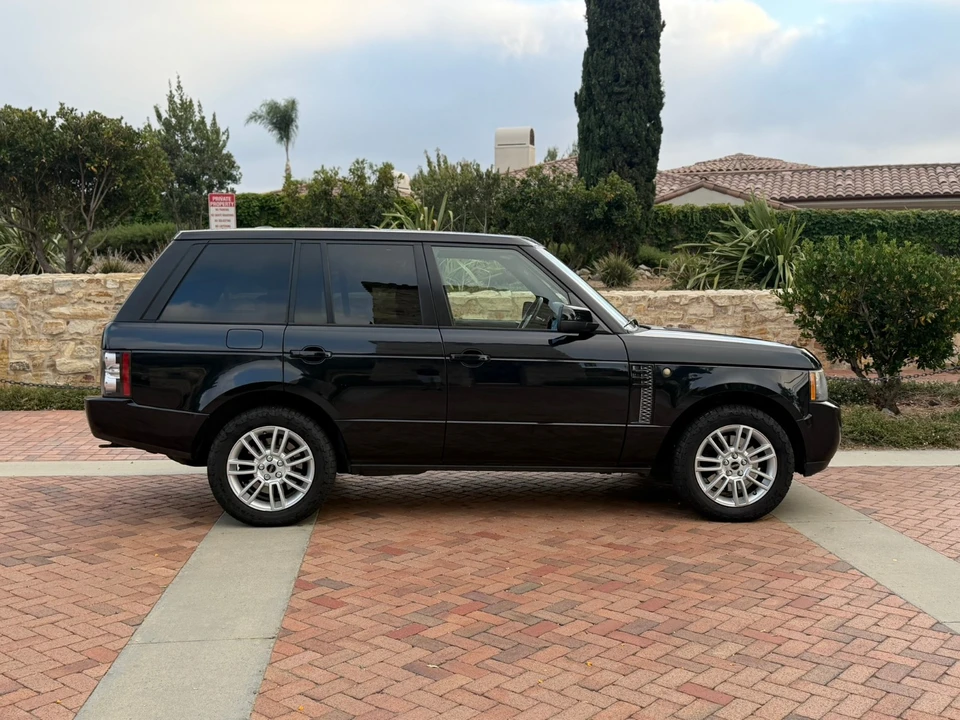 2012 Land Rover Range Rover L322 - Image 2 of 30