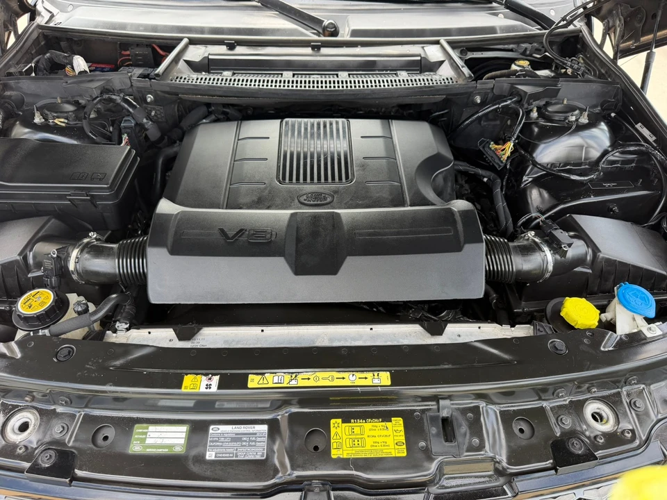2012 Land Rover Range Rover L322 - Image 27 of 30