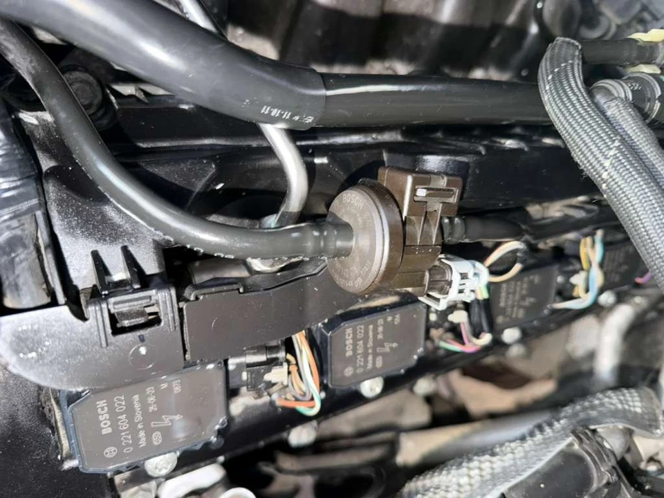 2012 Land Rover Range Rover L322 - Image 29 of 30