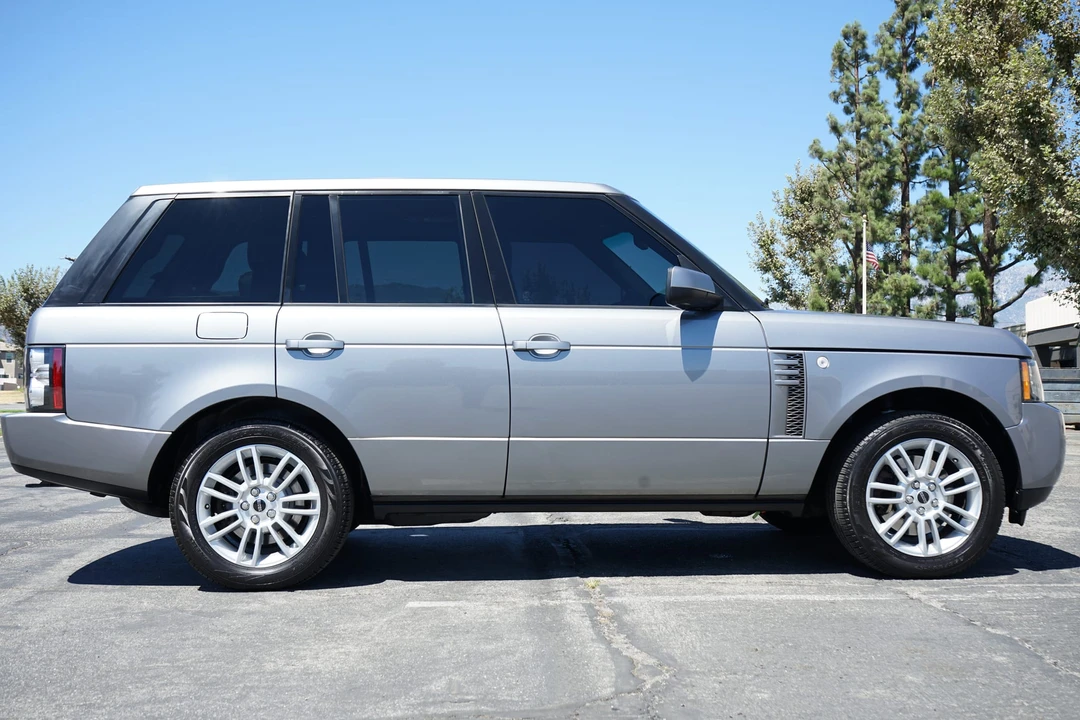 2012 Land Rover Range Rover L322 - Image 30 of 31