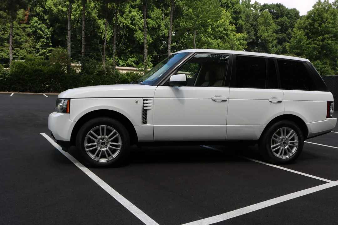 2012 Land Rover Range Rover L322 - Image 13 of 31