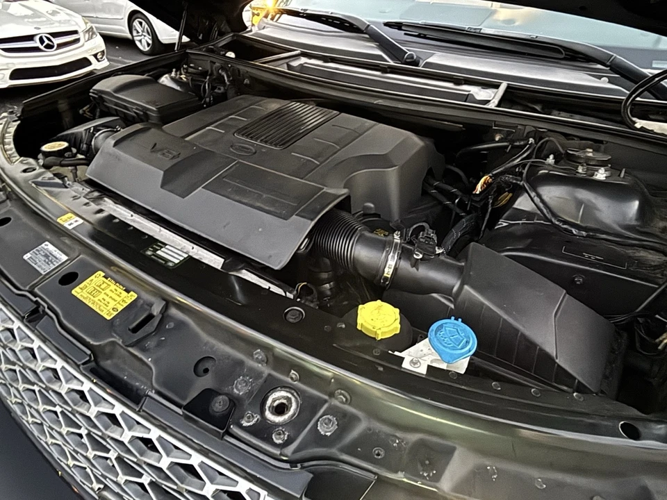 2012 Land Rover Range Rover L322 - Image 15 of 16