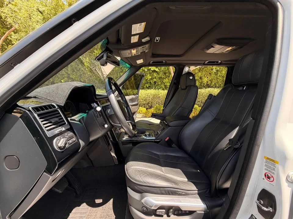 2012 Land Rover Range Rover L322 - Image 17 of 20