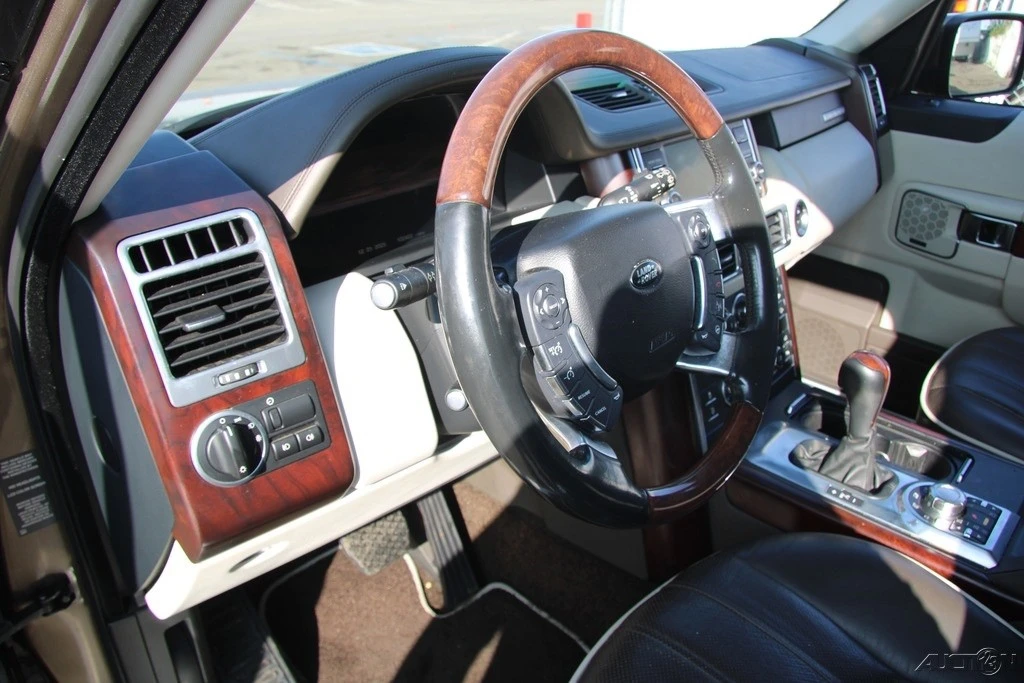 2012 Land Rover Range Rover L322 - Image 13 of 21