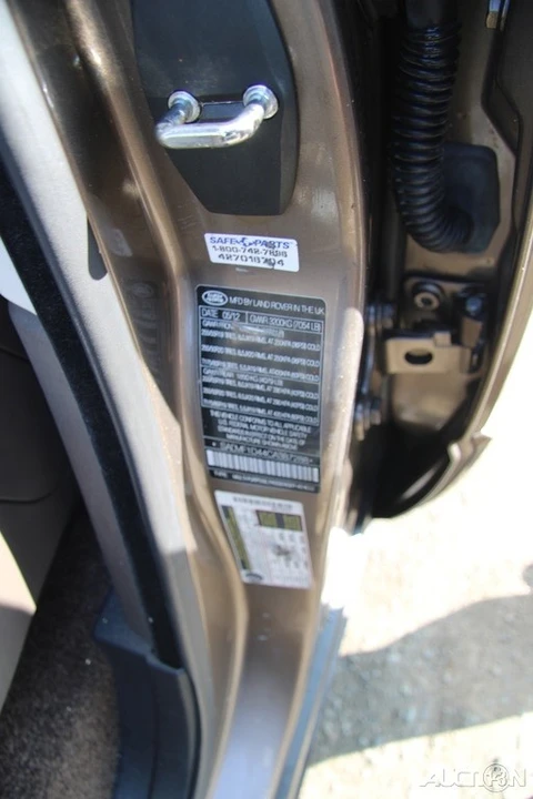 2012 Land Rover Range Rover L322 - Image 10 of 21