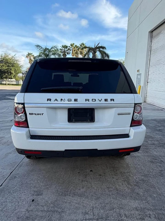 2012 Land Rover Range Rover L322 - Image 5 of 11