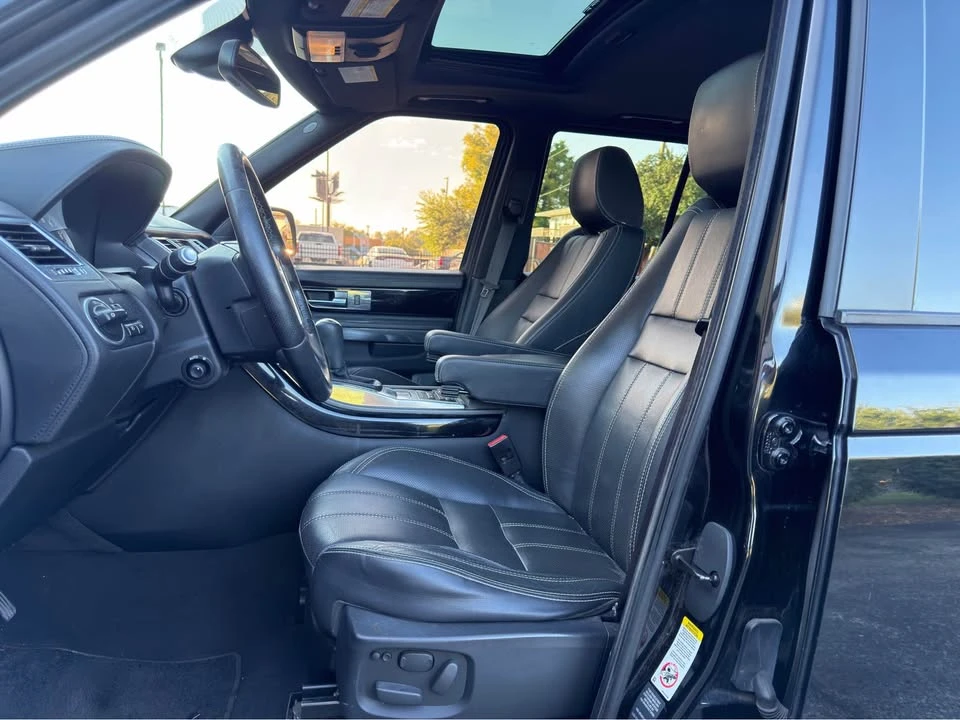 2012 Land Rover Range Rover L322 - Image 7 of 17