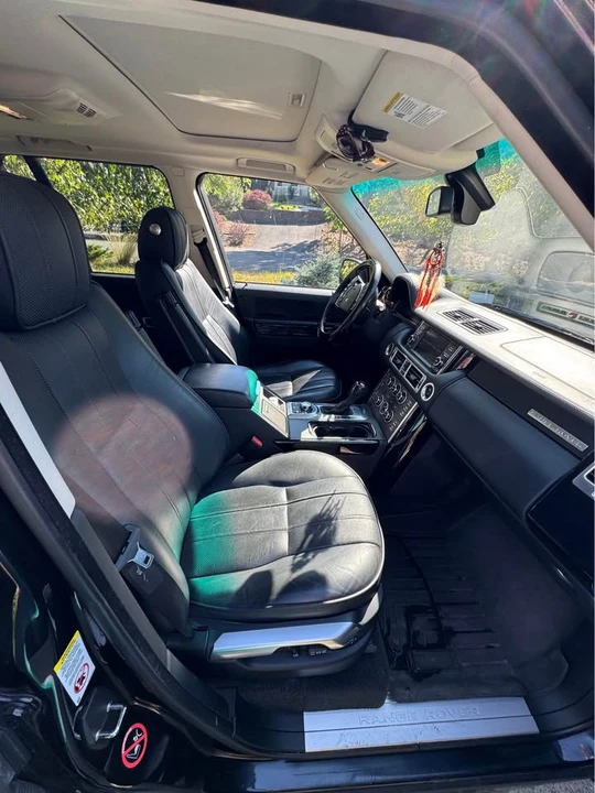 2012 Land Rover Range Rover L322 - Image 9 of 17