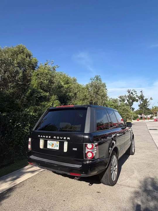 2012 Land Rover Range Rover L322 - Image 12 of 16