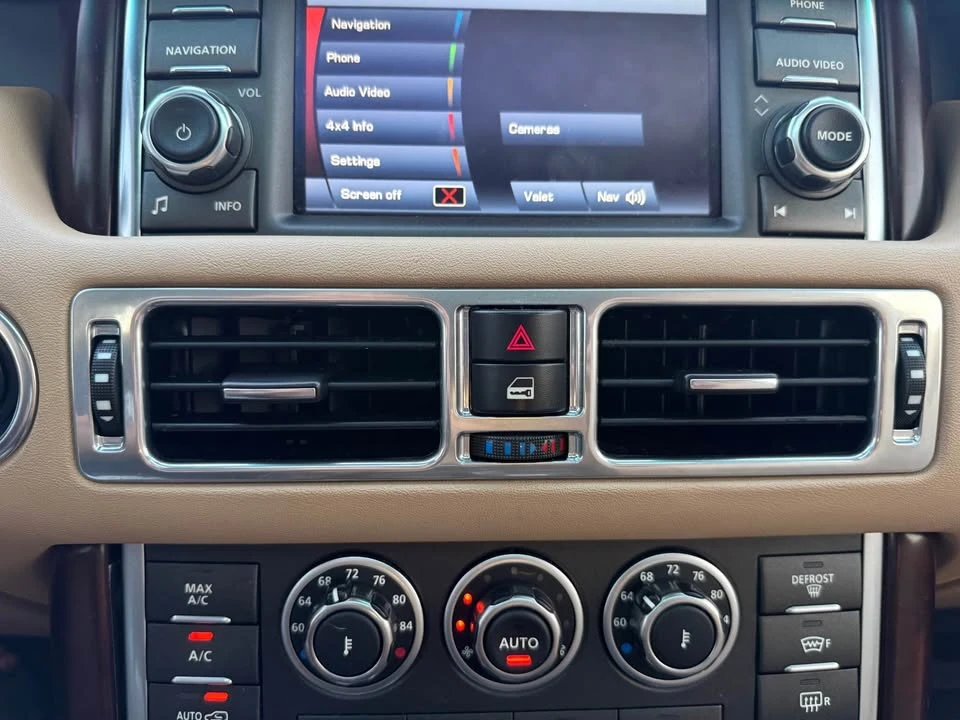 2012 Land Rover Range Rover L322 - Image 17 of 20