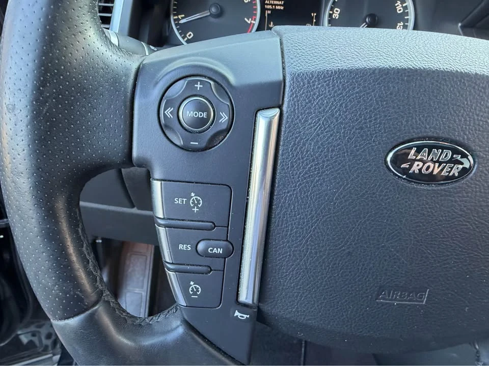 2012 Land Rover Range Rover L322 - Image 10 of 17