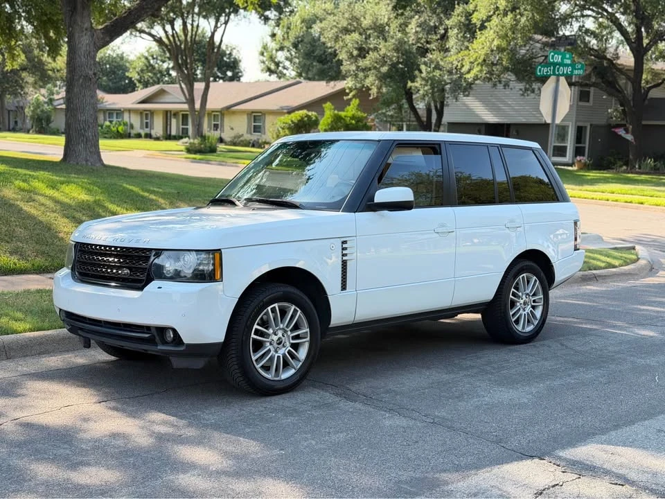 2012 Land Rover Range Rover L322 - Image 2 of 10