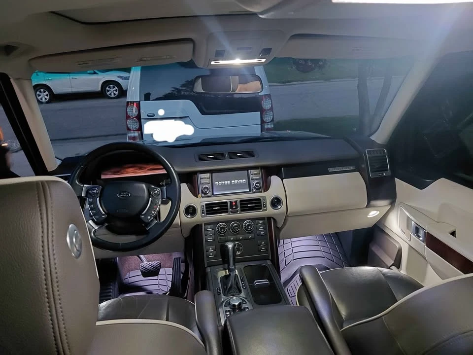2012 Land Rover Range Rover L322 - Image 2 of 9