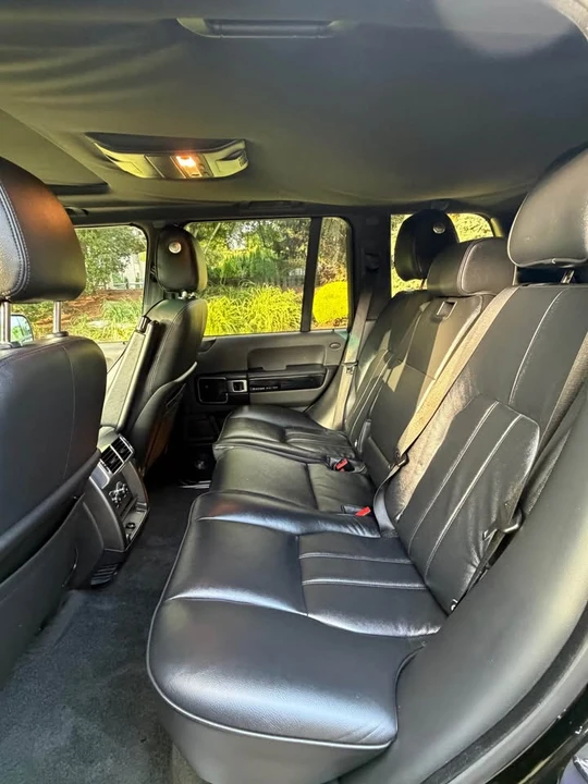 2012 Land Rover Range Rover L322 - Image 12 of 19