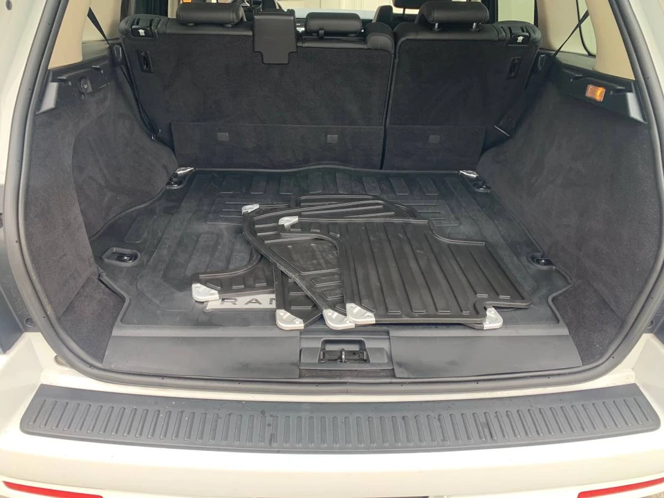 2012 Land Rover Range Rover L322 - Image 13 of 21