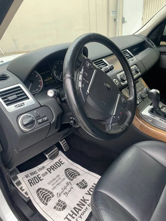 2012 Land Rover Range Rover L322 - Image 10 of 21