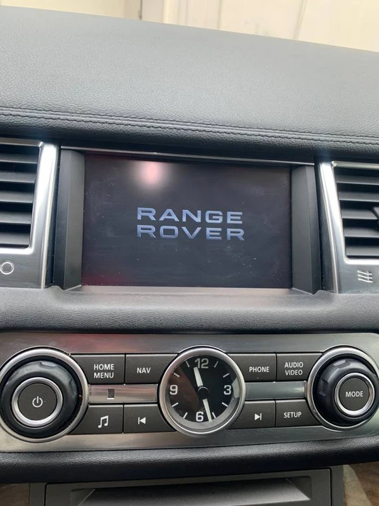 2012 Land Rover Range Rover L322 - Image 19 of 21