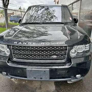 2012 Land Rover Range Rover HSE LUX