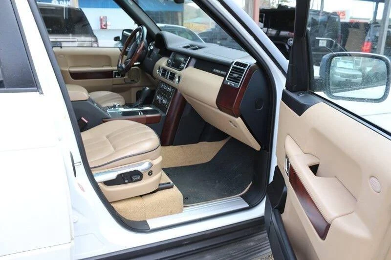 2012 Land Rover Range Rover L322 - Image 17 of 20