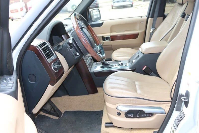 2012 Land Rover Range Rover L322 - Image 13 of 20